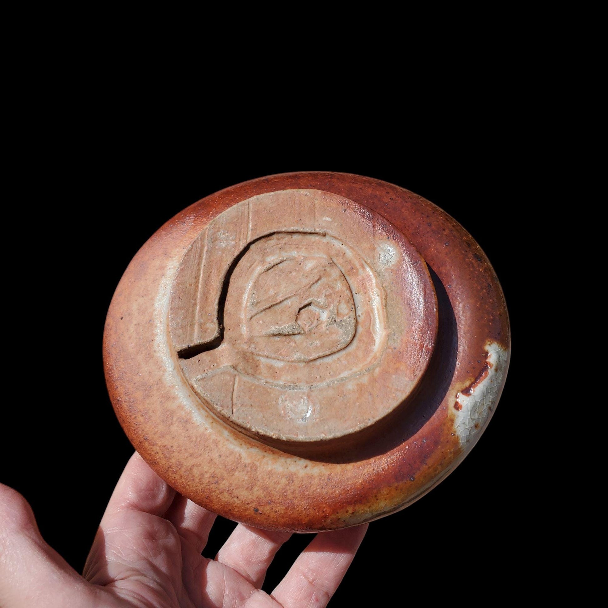 Handmade Stoneware Ikebana Vase: Shino Glaze Ceramic Sculpture