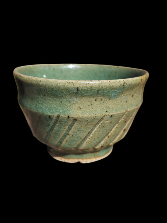 Handmade Footed Chawan Tea Bowl – Iron Green Celadon Crackle, Carved Stoneware, Japanese-Inspired