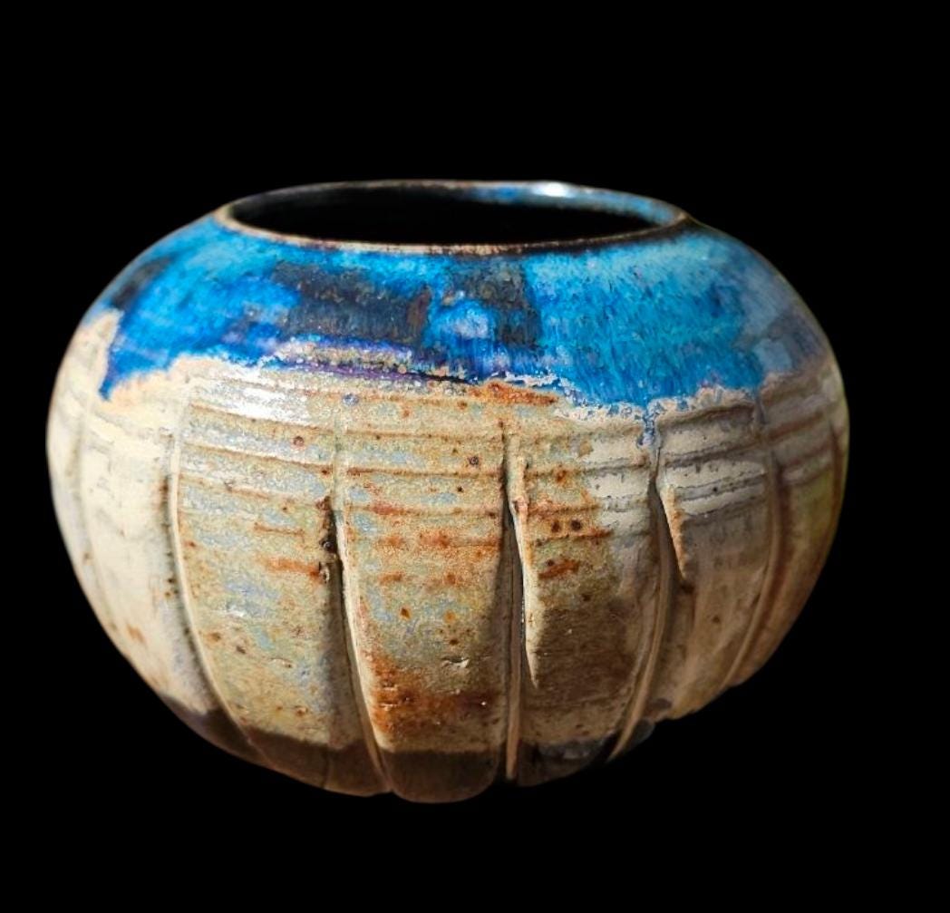 Handcrafted Fluted Ceramic Vase – Blue Gradient Glaze, Signed Art Vessel